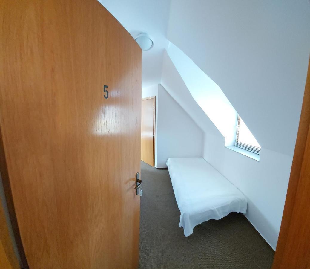Emil Panzió Hotel Balatongyörök Exterior foto