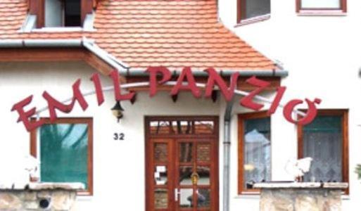 Emil Panzió Hotel Balatongyörök Exterior foto